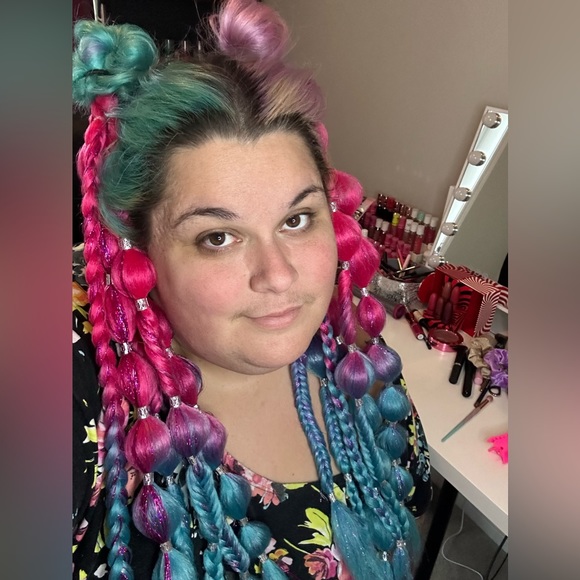 Full Set Festival Braid Hair. Ombre Rave Braid Hair With Tinsels - Picture 4 of 5